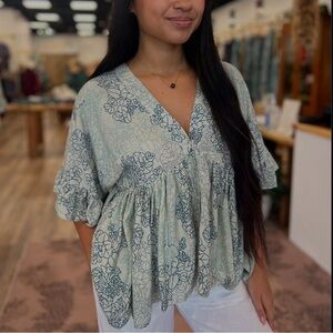 Kahulalea top pualei